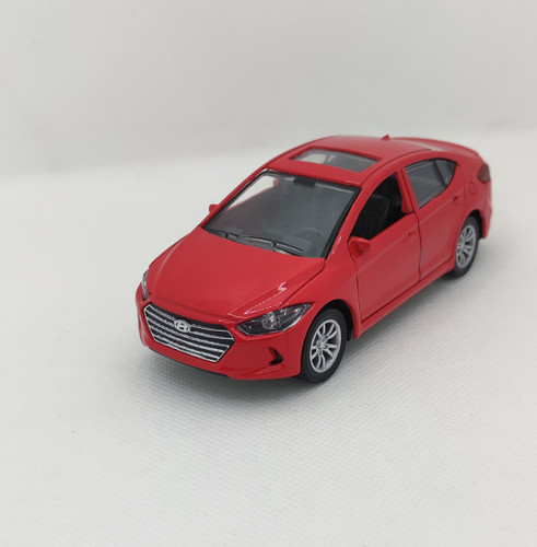 ماشین فلزی عقب کش قدرتی طرح هیوندای النترا با قابلیت روشن شدن چراغ ها