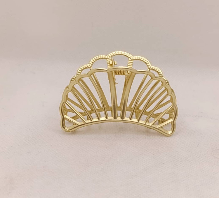 گیره کلیپسی طرح طلایی رنگ در طرح های مختلف