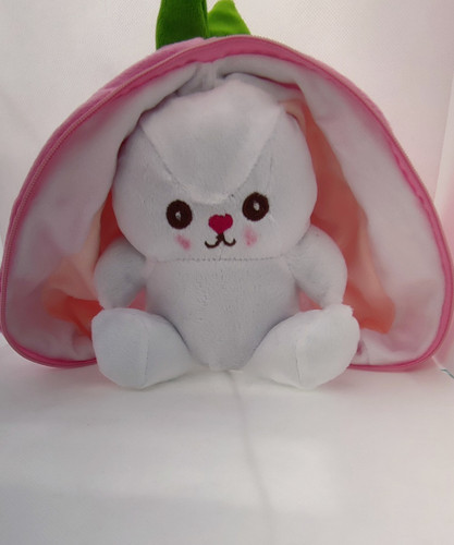 عروسک فانتزی خرگوش توت فرنگی