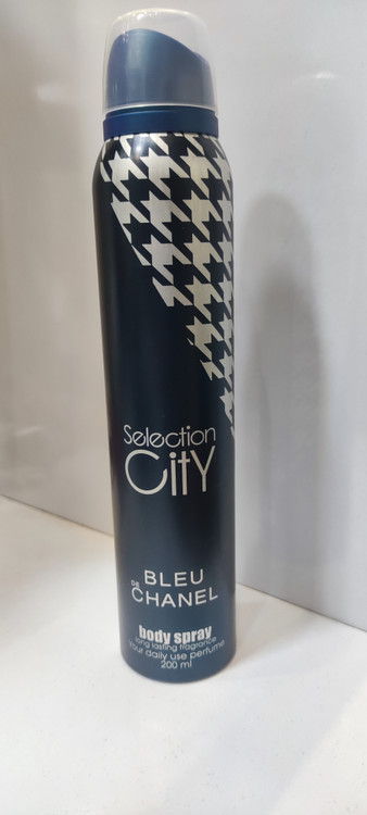 اسپری خوشبو کننده بدن مردانه Selection City با رایحه Bleu De Chanel با حجم ۲۰۰ میلی لیتر و ماندگاری ۲۴ ساعته