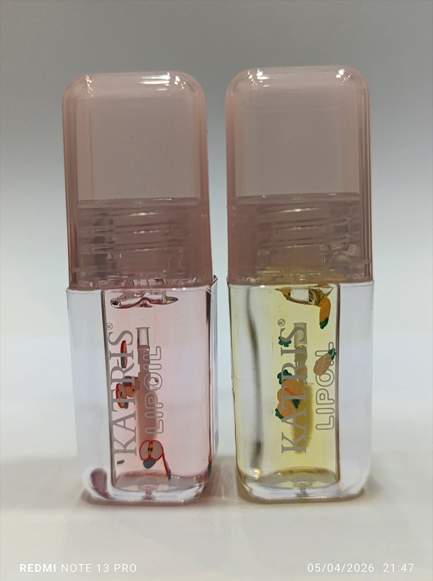 نرم کننده لب lip oil با طعم آناناس و توت فرنگی